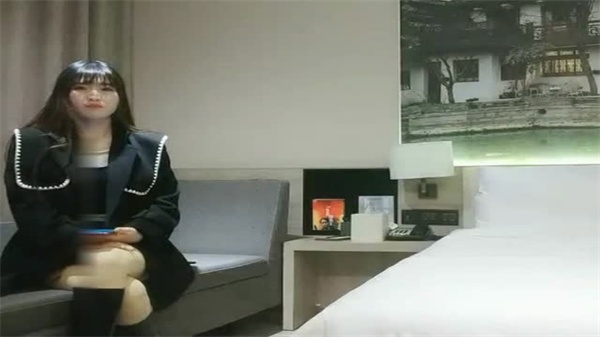 极品御姐利哥探花 巨乳高颜值梦中女神 爆操内射骚穴